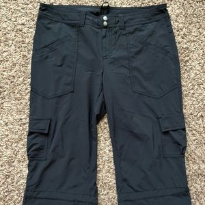 Athleta Pants Capri Cargo Low Rise Dipper Black Size 10 100303